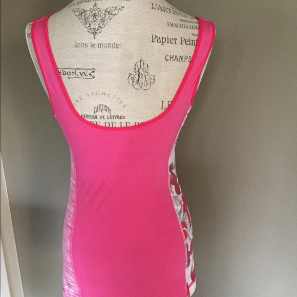 Lululemon Top Size 8 - Picture 2 of 3